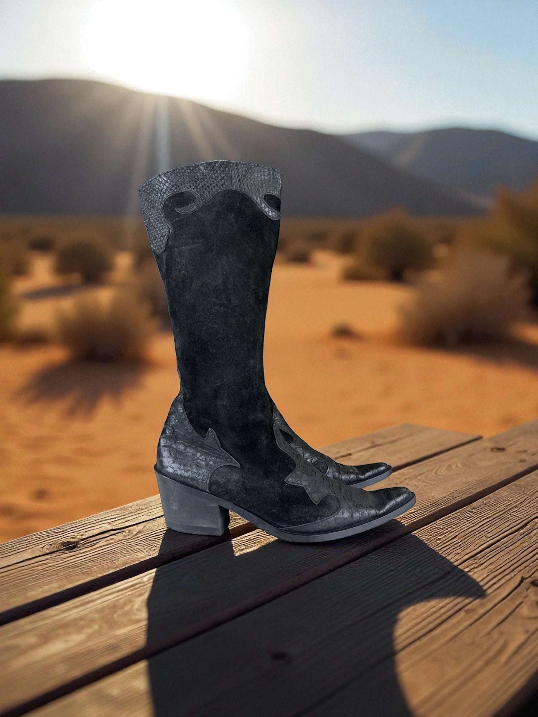 Western Cowgirl Boots Black Suede & Croco Look | 37