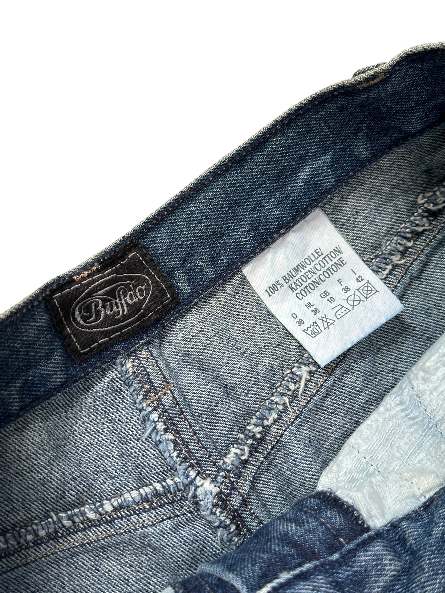 Y2K Buffalo Jeans Blau mit Glitzersteinen & Nieten | 34 Women’s W25