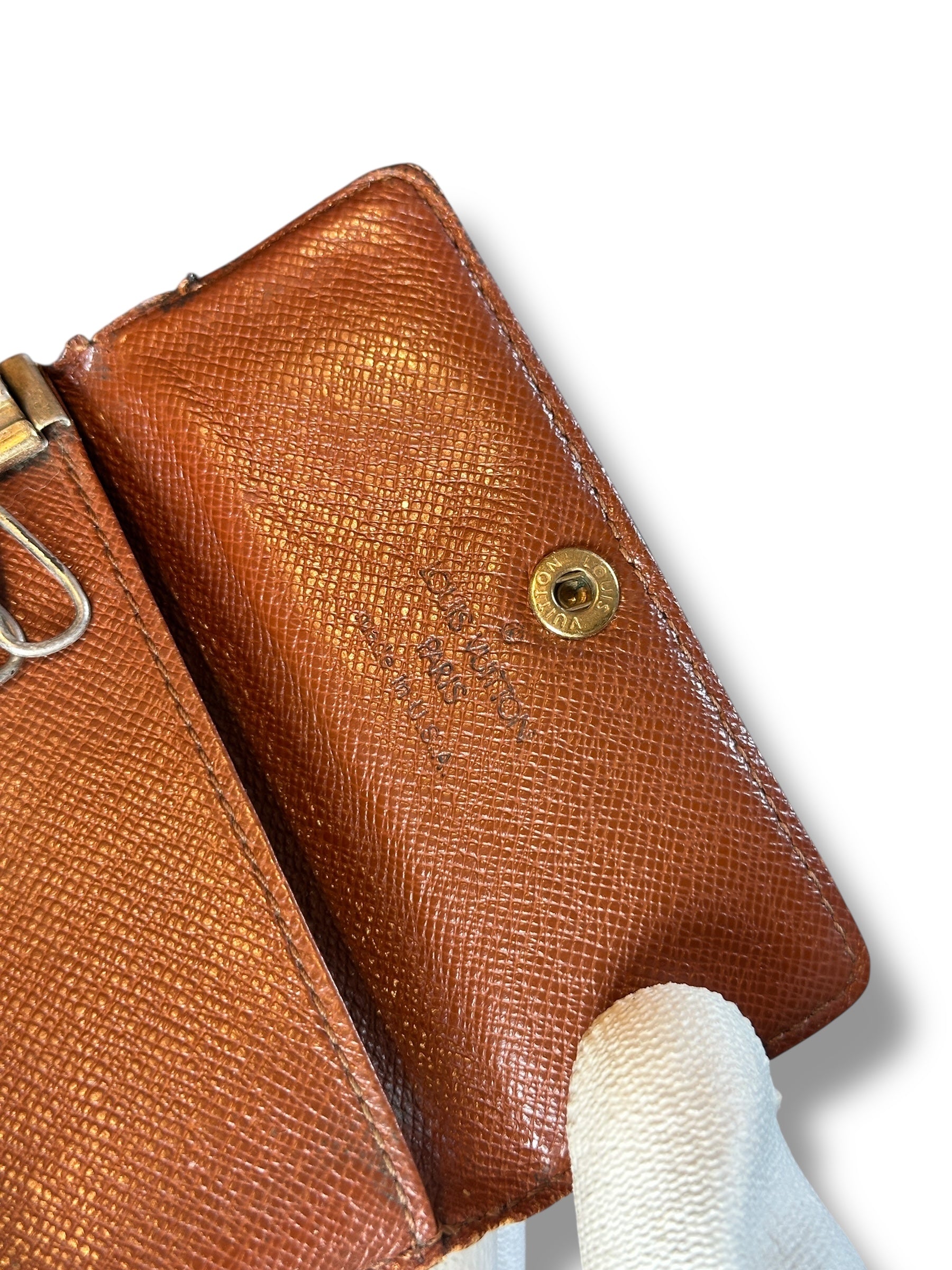 Louis Vuitton Monogram Canvas Schlüsselhalter SD0989 | Made in USA