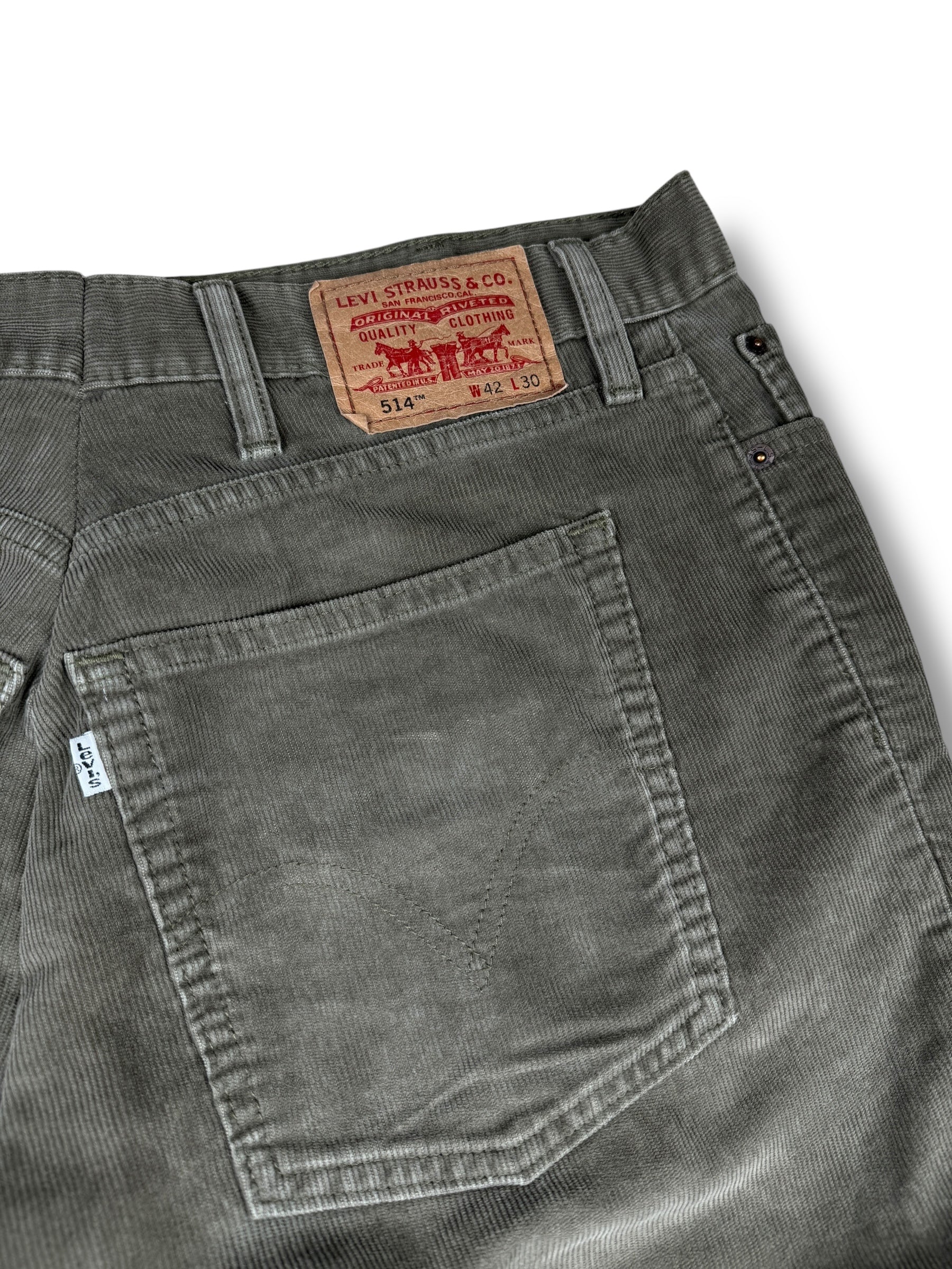 1990s Levi’s 514 Cordhose Graugrün | White Tab | L W33