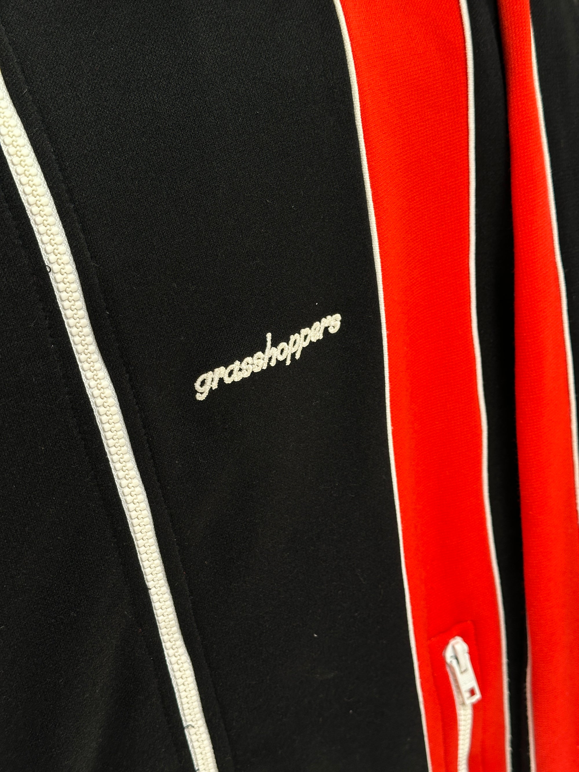 1980s Grasshoppers Two Tone Schwarz Rot Trackjacket Trainingsjacke M | Men’s Vintage