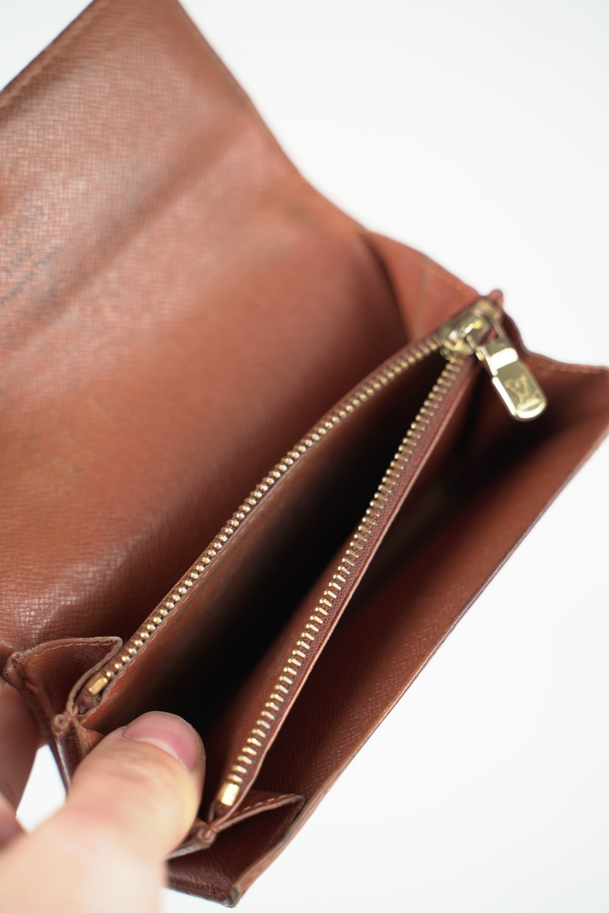 Louis Vuitton Portemonnaie Long Wallet Model Sarah Code CT3067