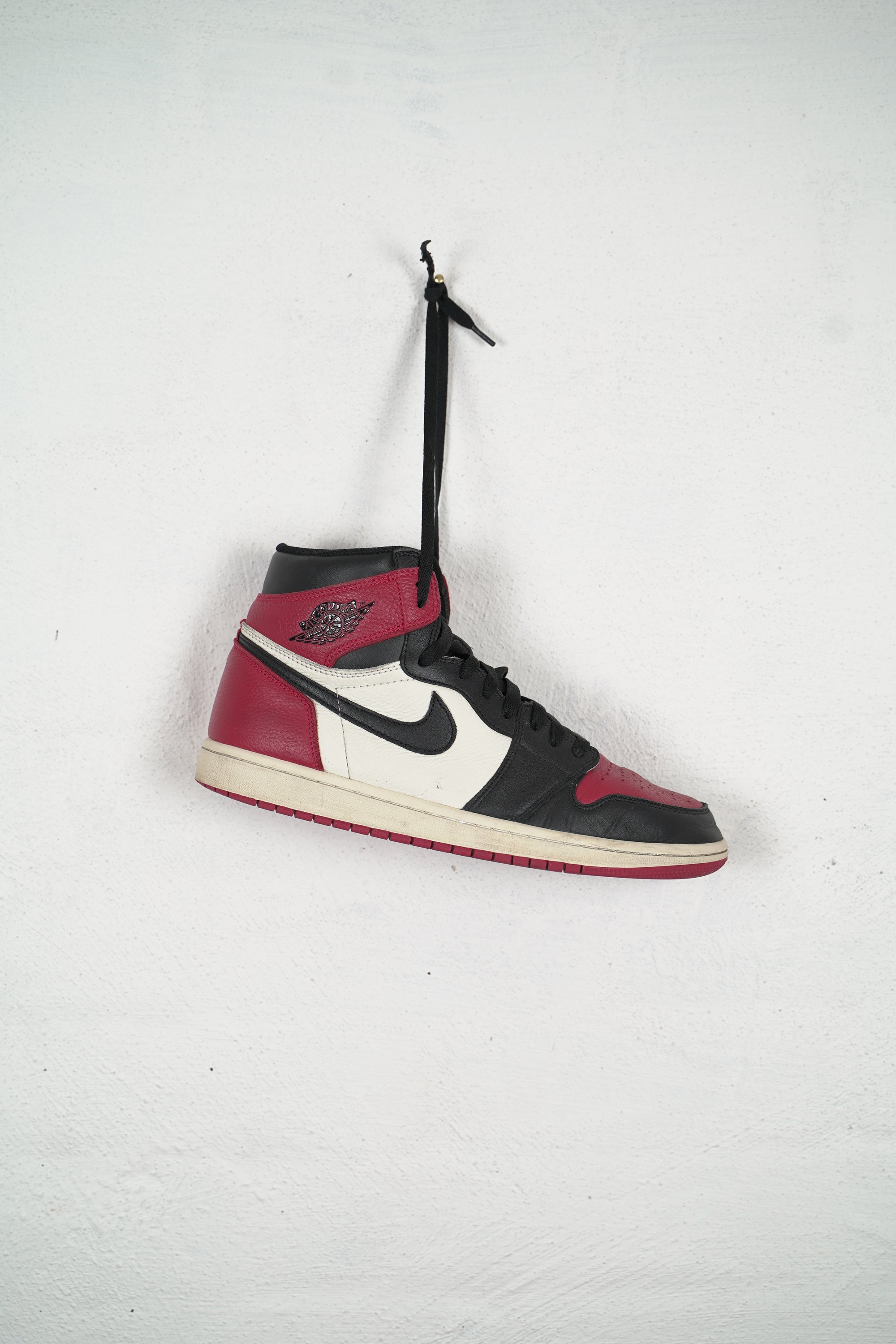 Nike Air Jordan 1 High Bred Toe US12 / 46 (2018)