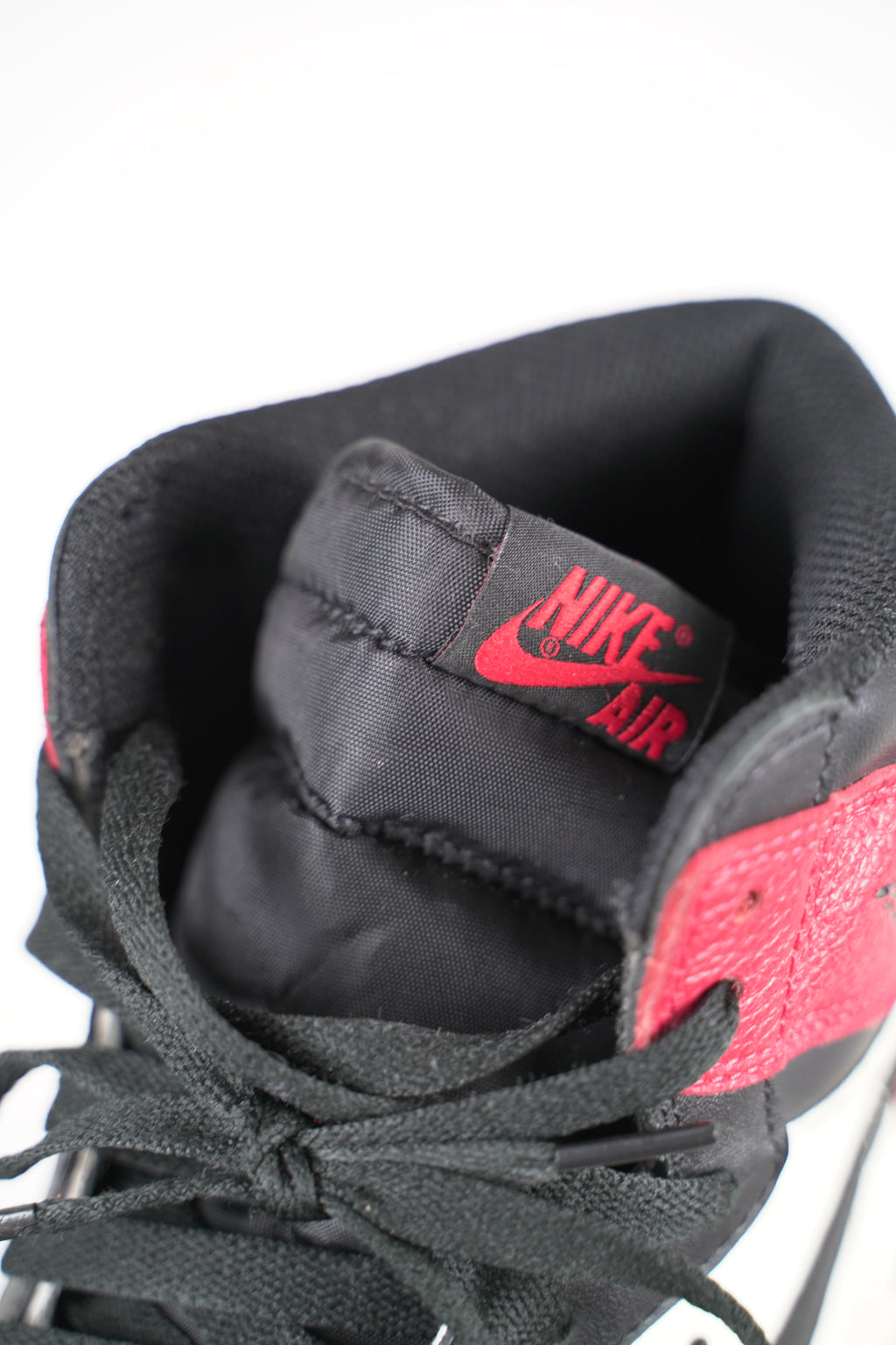 Nike Air Jordan 1 High Bred Toe US12 / 46 (2018)