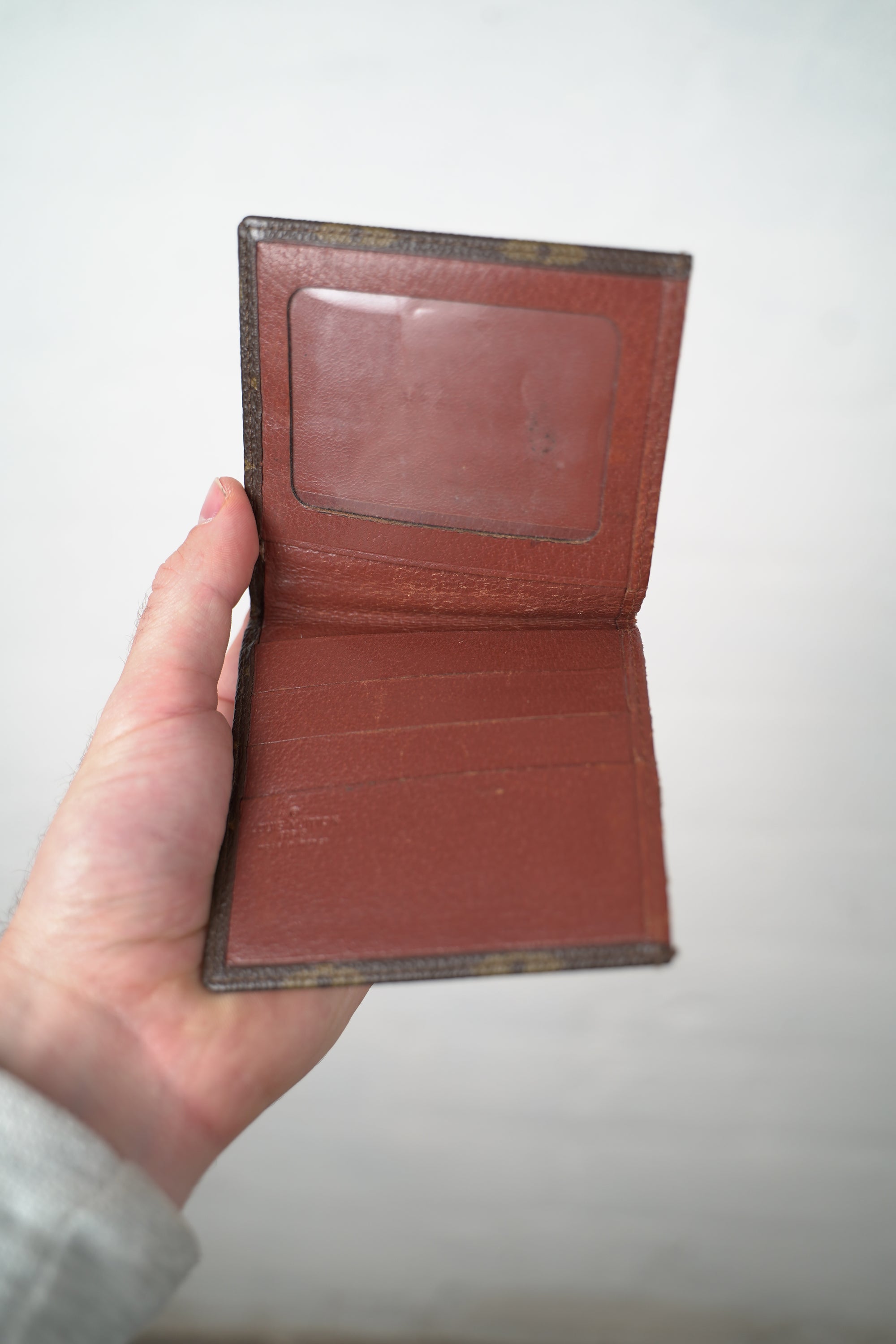 88’ Louis Vuitton Vintage Cardholder