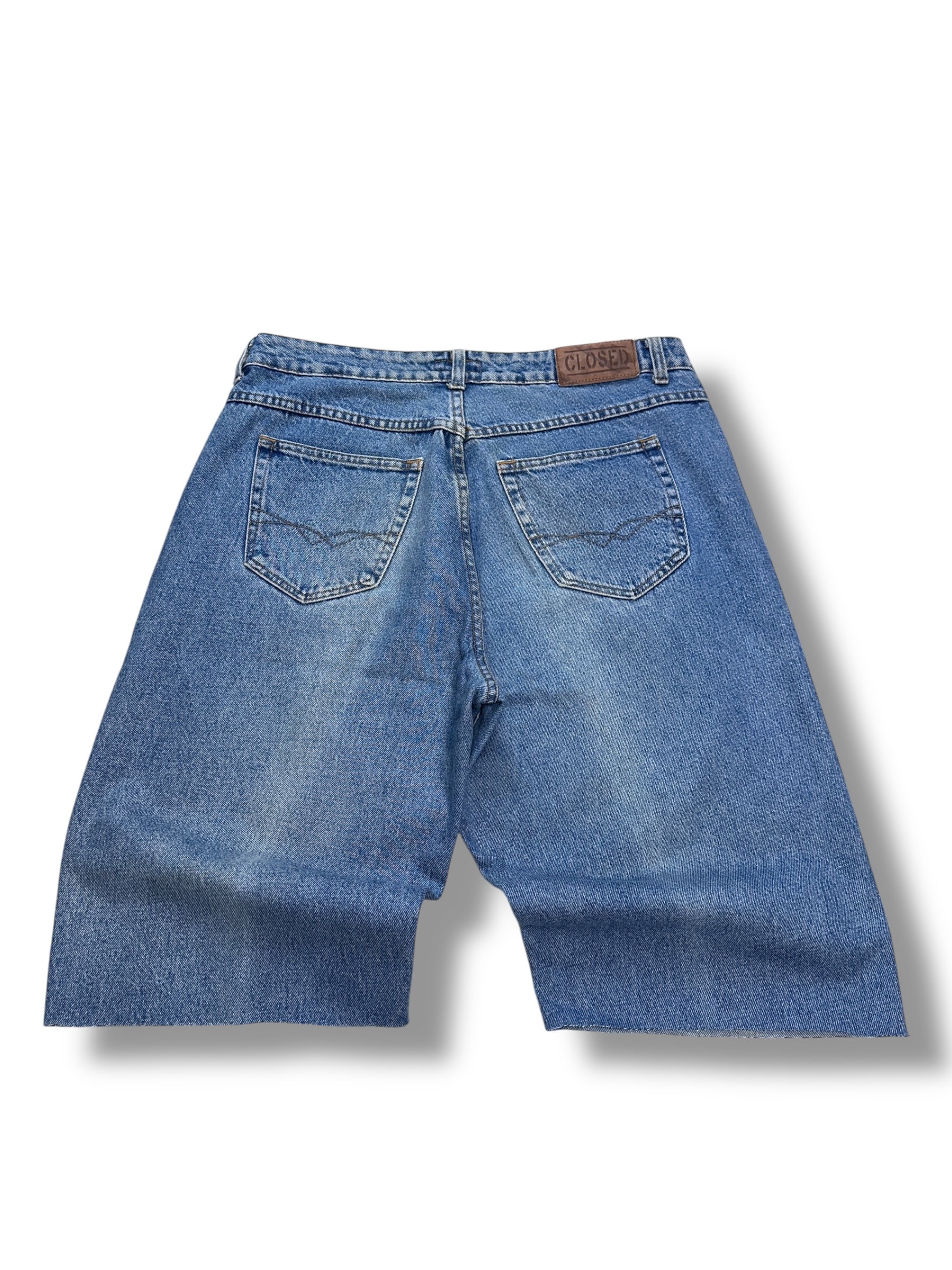 1990s Closed Indestructible Jeans Shorts Blau | Men’s Size M-L | Vintage