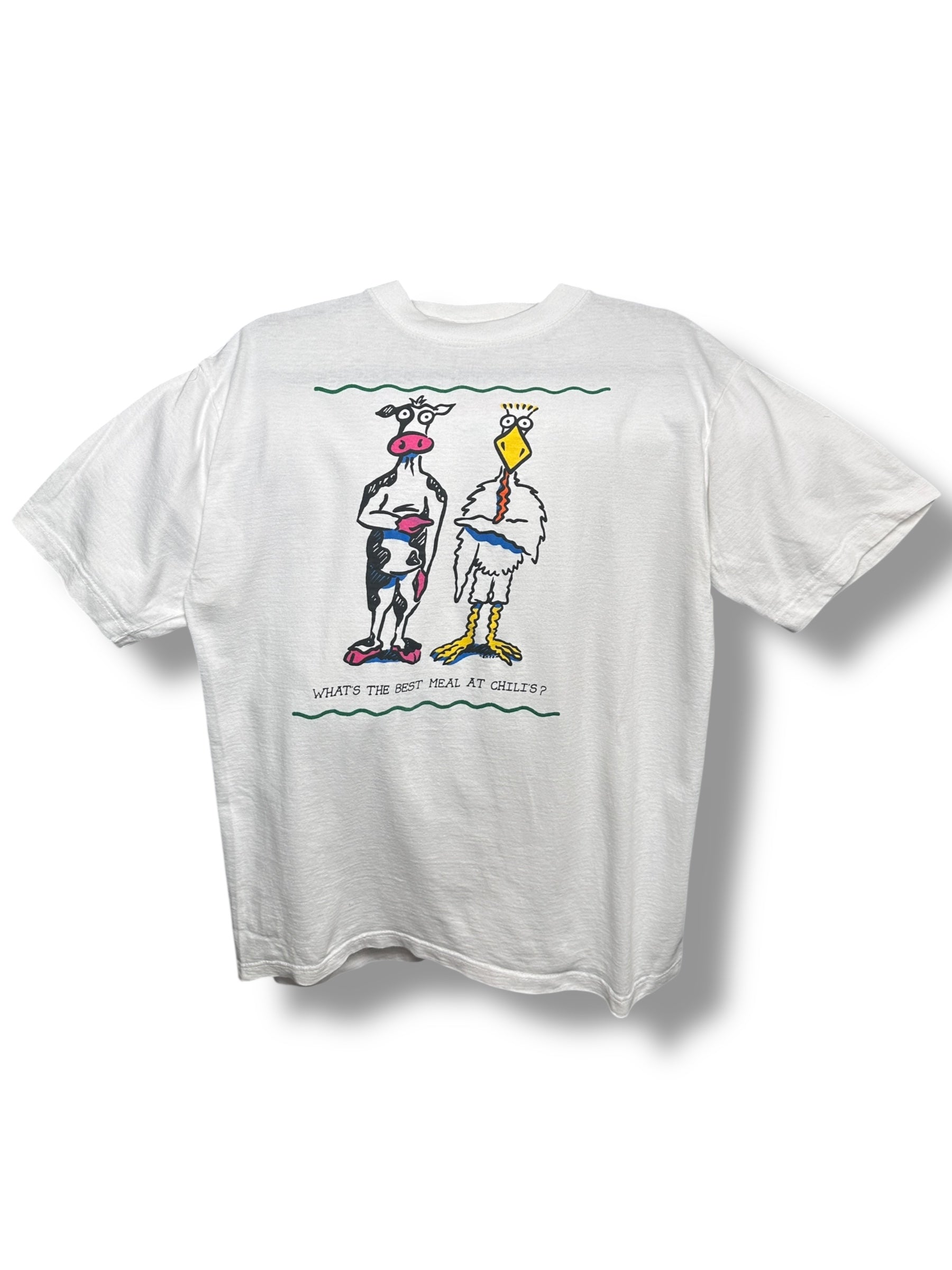 1990s T-Shirt „What’s the Best Meal at Chili’s“ | Men’s L